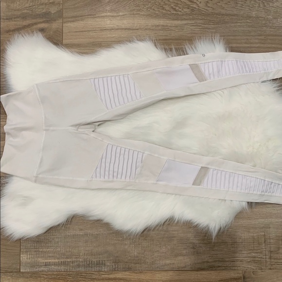 Alo Yoga High Waist Moto Leggings - Picture 2 of 5